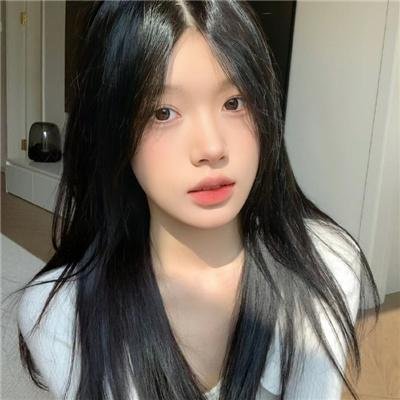 年轻的阿迈德